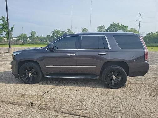 2016 Cadillac Escalade Luxury