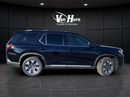 2026 Honda Pilot Touring 8-Passenger