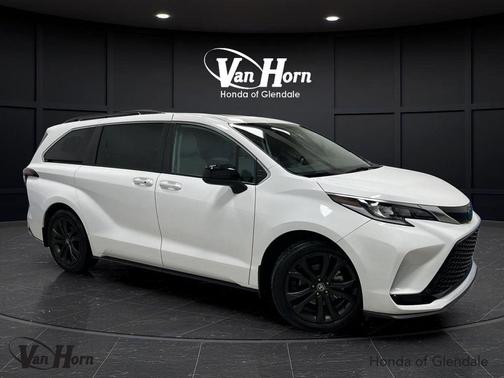 2024 Toyota Sienna XSE 7 Passenger