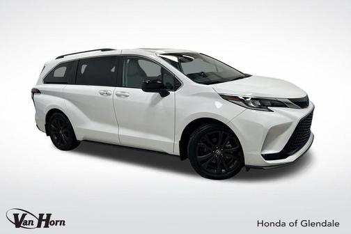 2024 Toyota Sienna XSE 7 Passenger