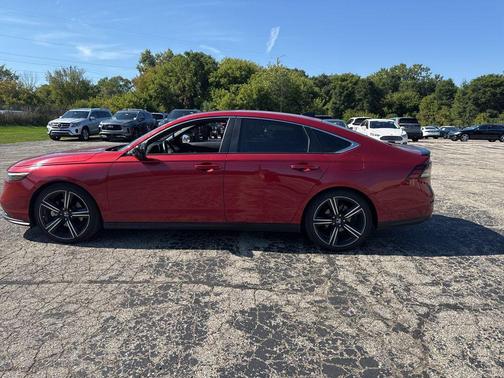 2023 Honda Accord Hybrid Base