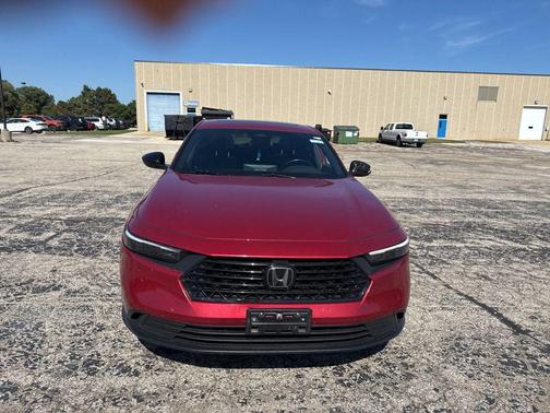 2023 Honda Accord Hybrid Base