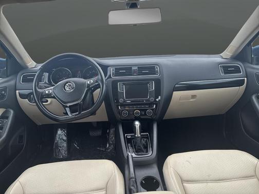 2017 Volkswagen Jetta 1.8T SEL