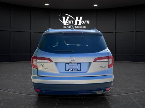 Lunar Silver Metallic 2022 Honda Pilot AWD Special Edition