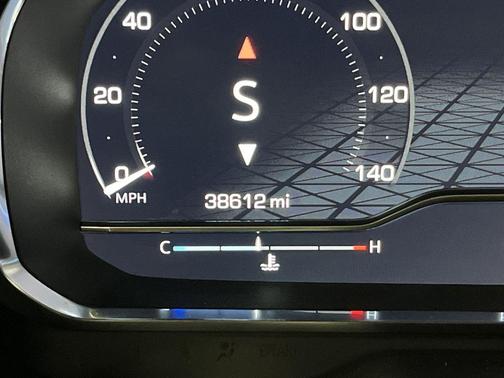 2024 GMC Yukon 4WD AT4