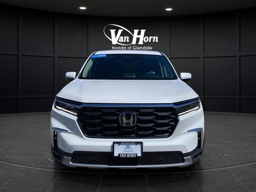 Lunar Silver Metallic 2024 Honda Pilot EX-L