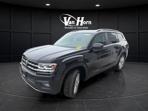 Deep Black Pearl Metallic 2019 Volkswagen Atlas 3.6L SE w/Technology
