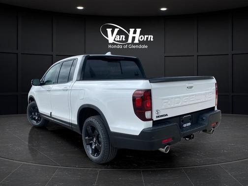 Platinum White Pearl 2026 Honda Ridgeline Black
