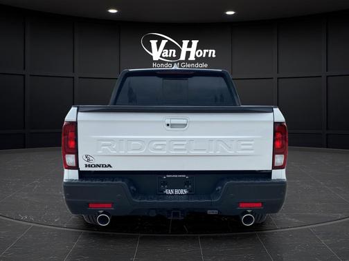 Platinum White Pearl 2026 Honda Ridgeline Black