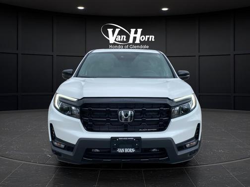 Platinum White Pearl 2026 Honda Ridgeline Black