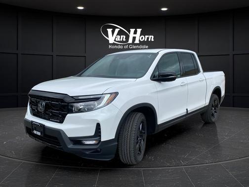 Platinum White Pearl 2026 Honda Ridgeline Black