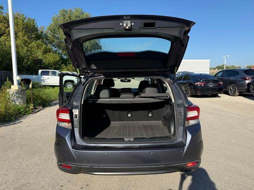 2017 Subaru Impreza 2.0i Limited