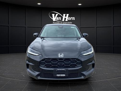 Crystal Black Pearl 2027 Honda HR-V LX