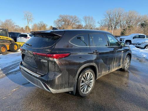 2020 Toyota Highlander Hybrid Platinum
