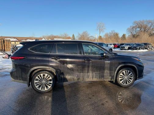 2020 Toyota Highlander Hybrid Platinum