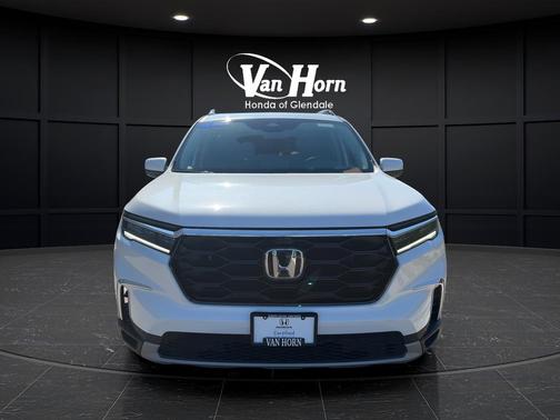 Platinum White Pearl 2025 Honda Pilot Elite