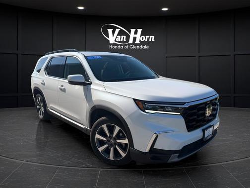 Platinum White Pearl 2025 Honda Pilot Elite