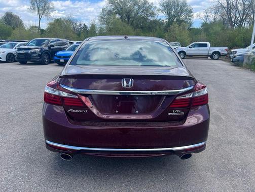 Basque Red Pearl II 2017 Honda Accord Touring V6