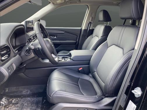 2026 Honda Pilot Touring 8-Passenger