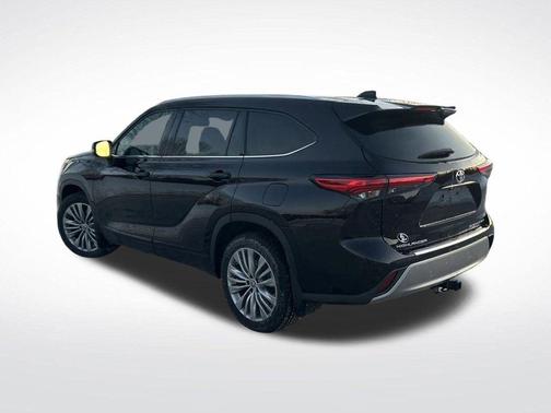 2020 Toyota Highlander Platinum