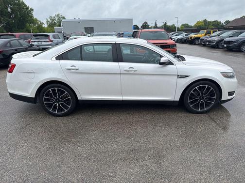 WHITE PLATINUM MET TRI-COAT 2018 Ford Taurus SEL