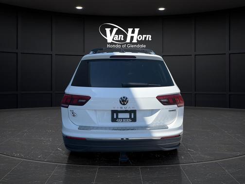 White 2022 Volkswagen Tiguan 2.0T SE 4MOTION