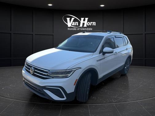 White 2022 Volkswagen Tiguan 2.0T SE 4MOTION