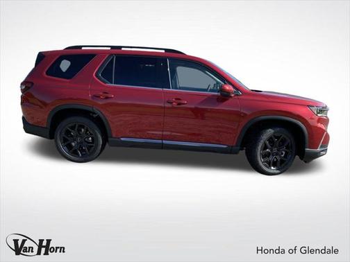 2025 Honda Pilot Touring 8-Passenger