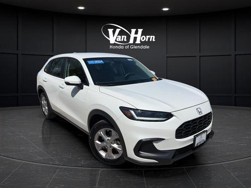 Platinum White Pearl 2024 Honda HR-V LX