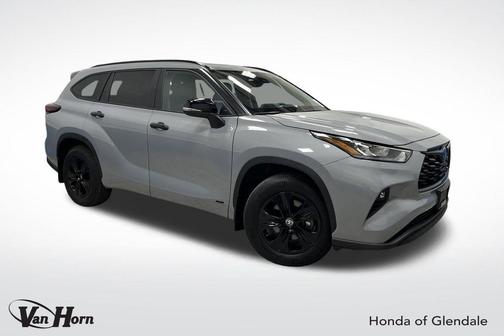 2024 Toyota Highlander Hybrid XLE