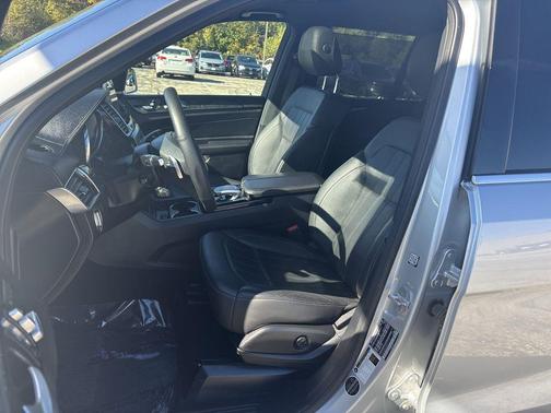 2017 Mercedes-Benz GLS 450 4MATIC