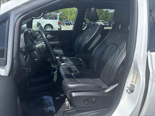 2019 Chrysler Pacifica Touring-L Plus