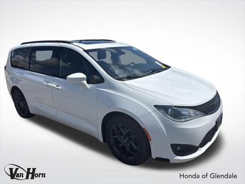 2019 Chrysler Pacifica Touring-L Plus