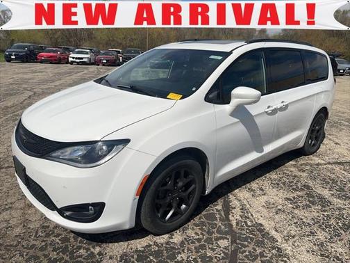 2019 Chrysler Pacifica Touring-L Plus