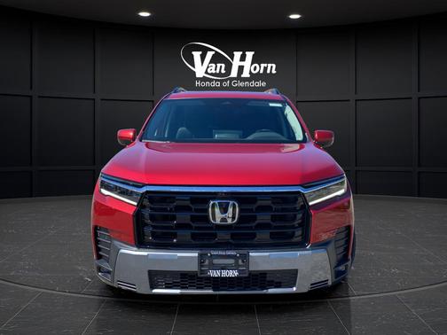 Radiant Red Metallic II 2026 Honda Pilot Touring 8-Passenger