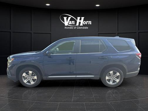 Obsidian Blue Pearl 2023 Honda Pilot AWD EX-L 7 Passenger