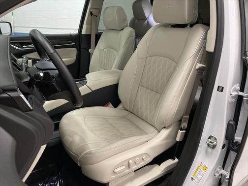 2024 Buick Enclave Avenir AWD