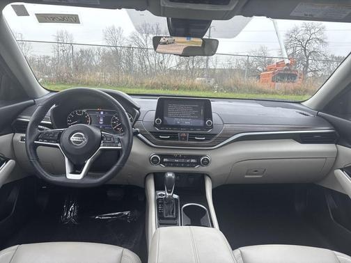 2021 Nissan Altima 2.5 SL