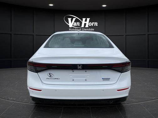 Platinum White Pearl 2026 Honda Accord Hybrid Touring