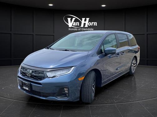Smoke Blue Pearl 2026 Honda Odyssey