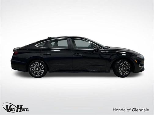 2023 Hyundai SONATA Hybrid Limited