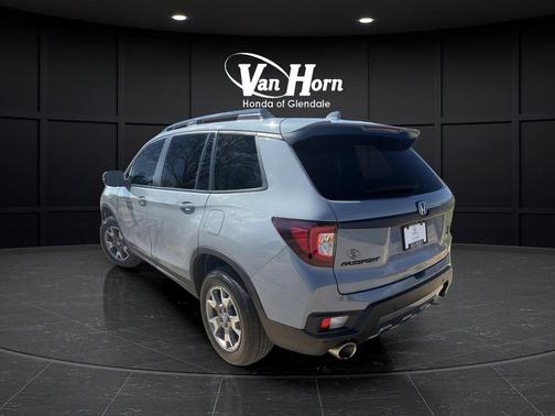 Sonic Gray Pearl 2023 Honda Passport AWD TrailSport