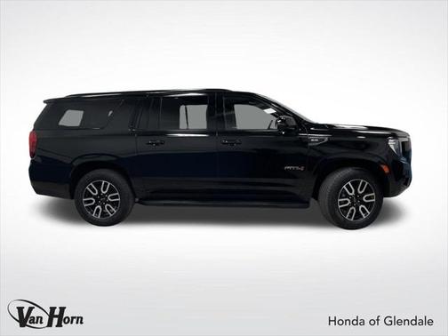 2024 GMC Yukon XL 4WD AT4