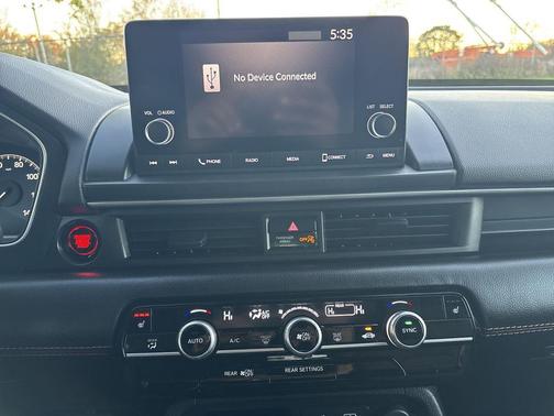 2023 Honda Pilot AWD Sport