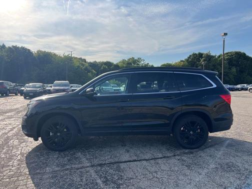 2022 Honda Pilot AWD Special Edition