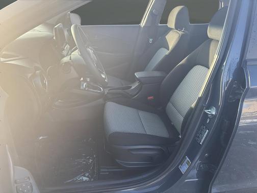 2023 Hyundai KONA SE