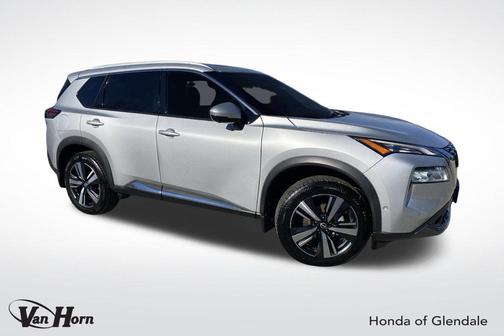 2022 Nissan Rogue SL