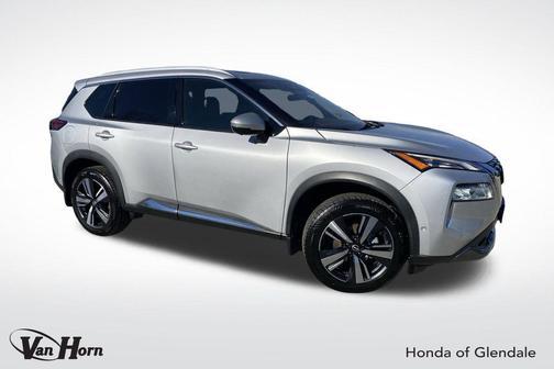 2022 Nissan Rogue SL