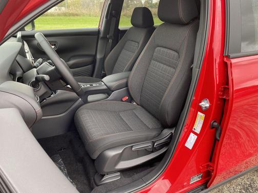 2026 Honda HR-V AWD Sport