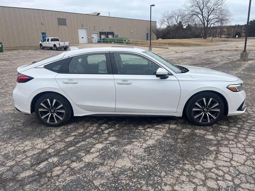 2023 Honda Civic EX-L